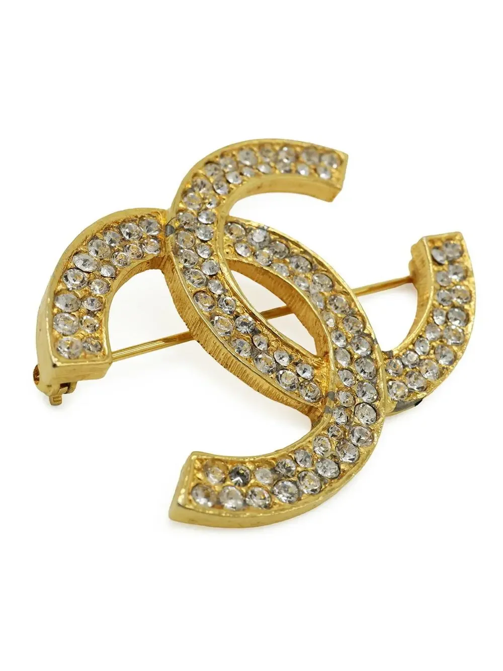 CHANEL elevate your